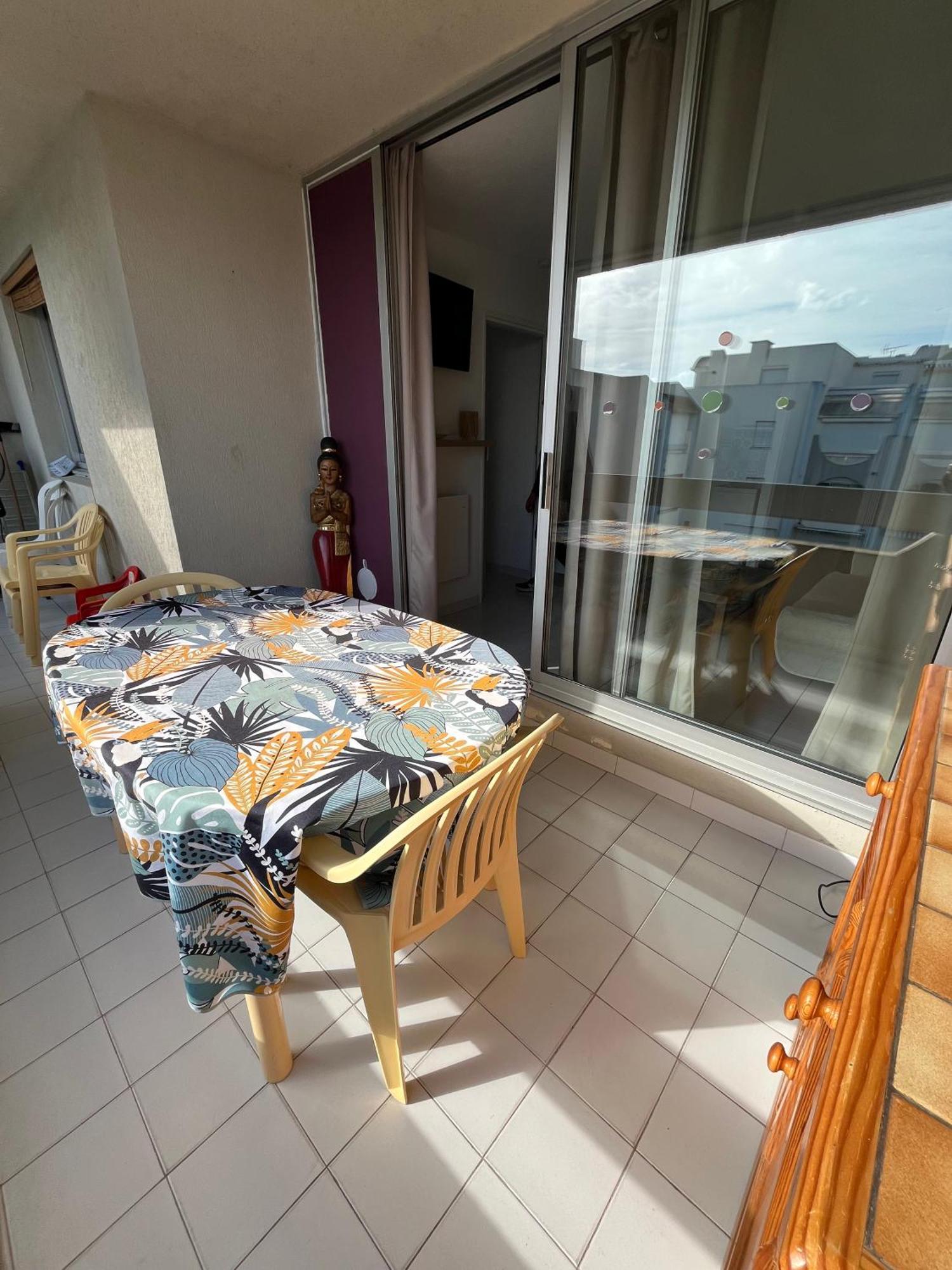 Appartement 2 Pieces + Cabine, 6 Couchages Le Grau-du-Roi Exterior photo